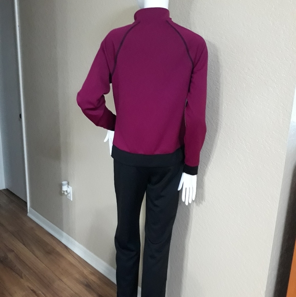 Be Inspired jogging/ Track suit - Picture 8 of 11